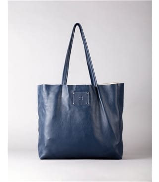 Navy | Tarn Leather Bucket Bag | WoolOvers UK
