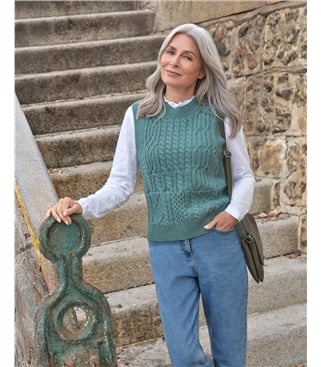 Cable Crew Neck Vest