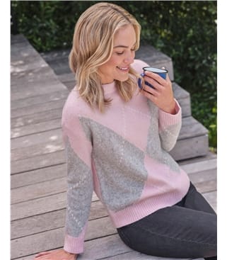 Large Diamond Pattern Jumper