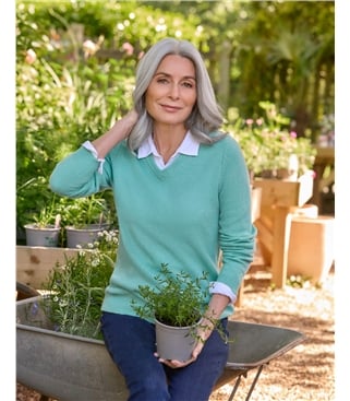 Womens Lambswool V Neck Jumper