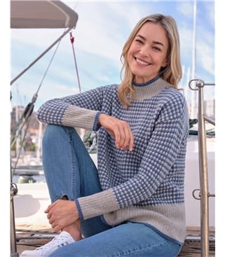 Zweifarbiger Pullover mit Stehkragen