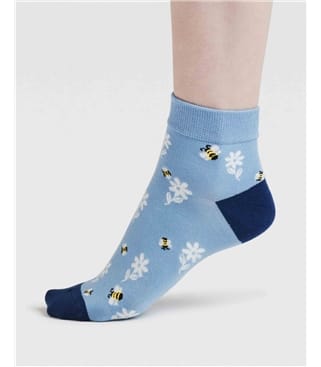 Knöchelsocken aus Bio-Baumwolle, Bienen – Beth