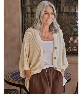 Strickjacke mit geradem Schnitt und Knöpfen