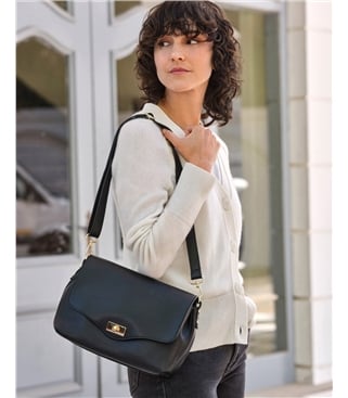 Soft Leather Bag With Twist Clasp