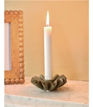 Porcelain Frill Candle Holder