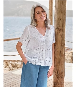 Chemise en broderie à bords festonnés - Femme