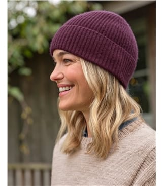 Ribbed Cashmere Hat