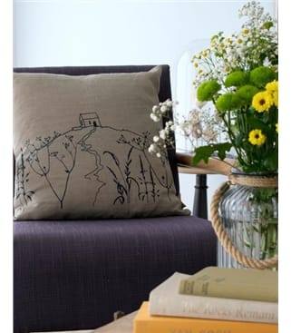Rame Head Cushion Cover with Feather Pad