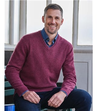 Plum Marl | Mens Lambswool V Neck Jumper | WoolOvers UK