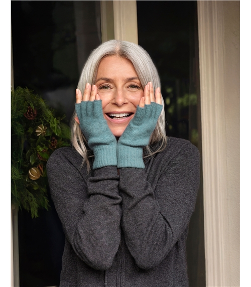 Womens Lambswool Fingerless Gloves