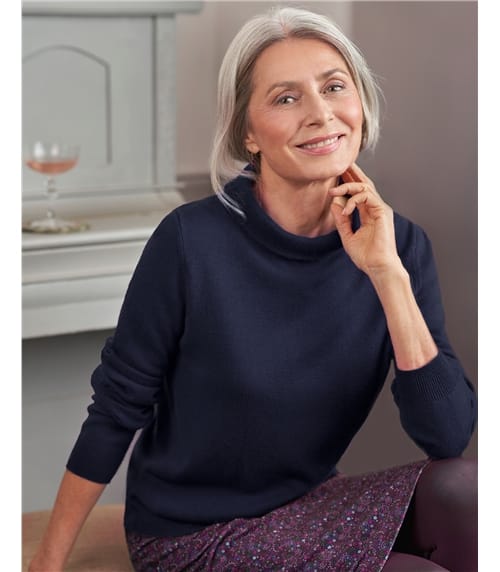 Jackie Roll Neck