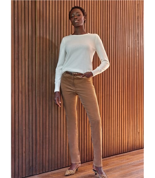 Röhrenjeans aus Samt