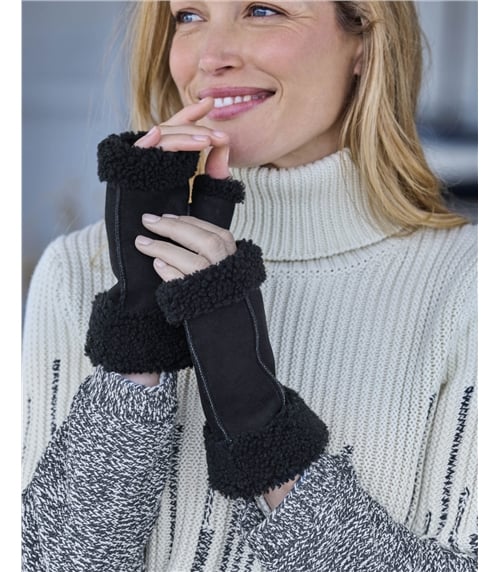 Fingerless Patch Mitten