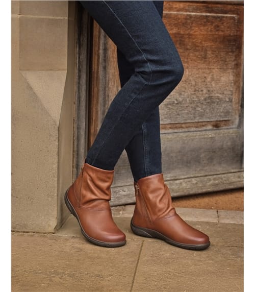 Hotter Whisper Boots