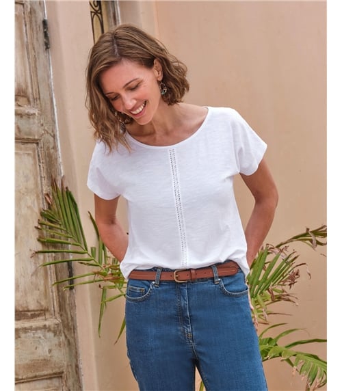 T-Shirt mit Spitzeneinsatz