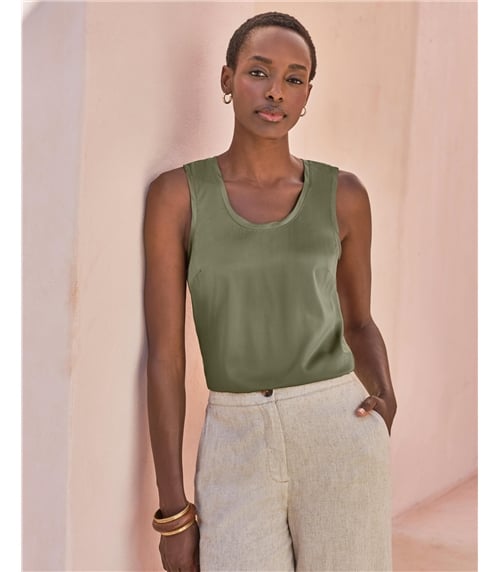 Silk Front Jersey Vest