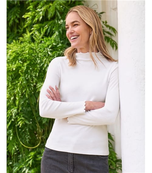 Ribbed Turtle Neck Top