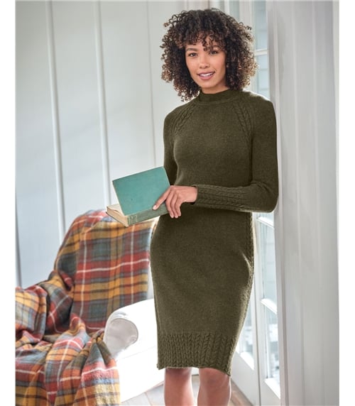 Strickkleid mit Zopfmuster