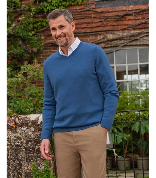 Cashmere & Merino Classic V Neck Knitted Jumper