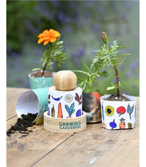 Make Your Own Seedling Paper Pots