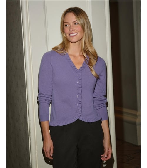 Kaschmirstrickjacke mit Rüschenkante