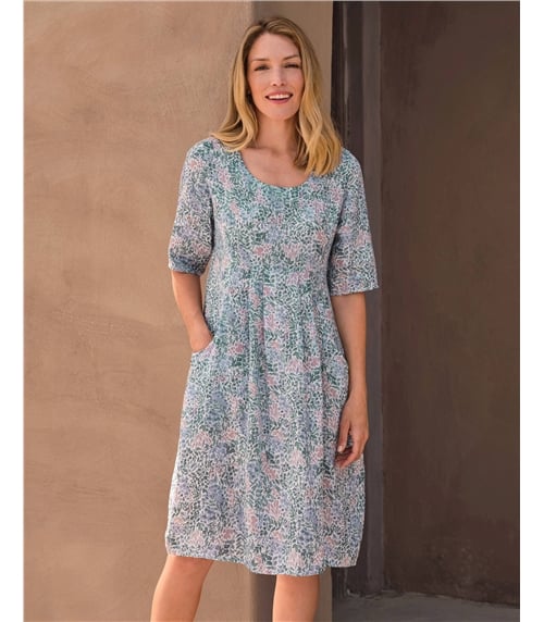 Tunikakleid aus Leinen mit Taschen