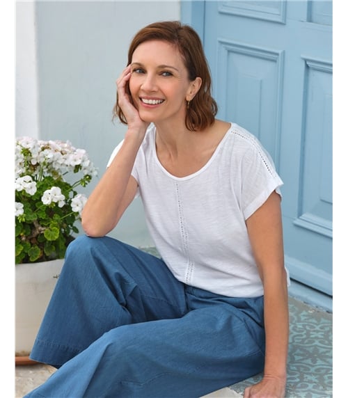 T-Shirt mit Spitzeneinsatz