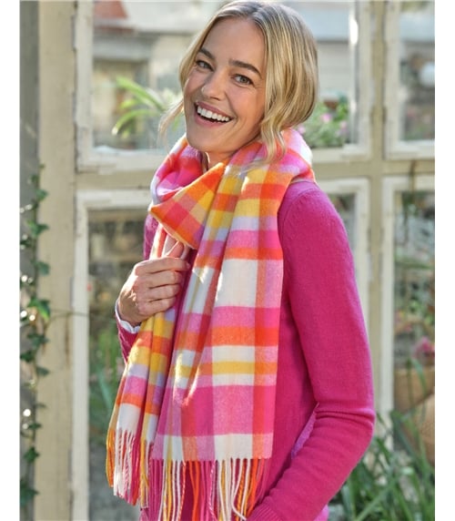 Happy Check Scarf