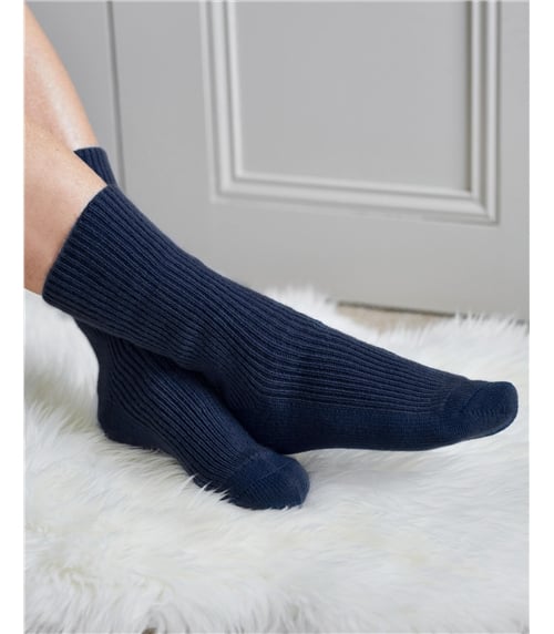 Ribbed Cashmere Socks
