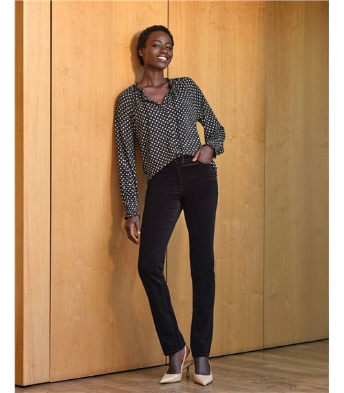 Röhrenjeans aus Samt