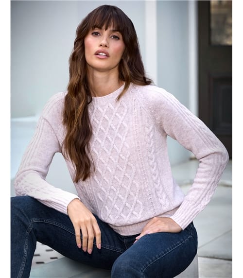 Cable Crew Neck Cashmere Sweater