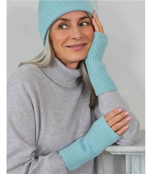 Ribbed Cashmere Wrist Warmers