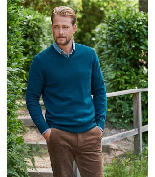 Blue Drumohr Wool Sweater in Turquoise for Men Mens Clothing Sweaters and knitwear V-neck jumpers 