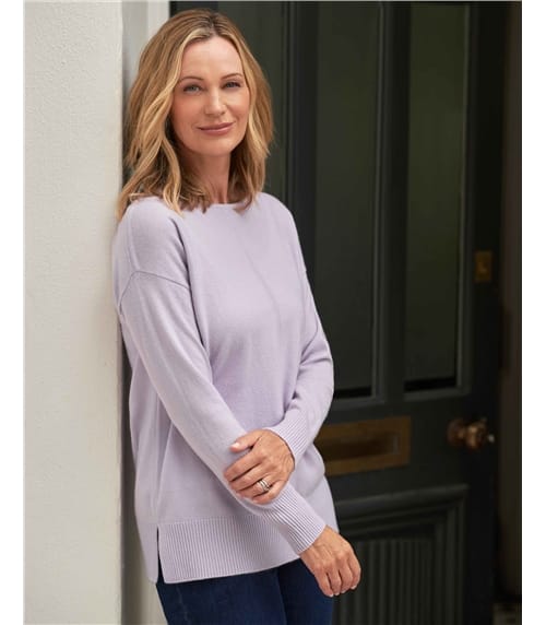 Luxurious Cashmere Boat Neck Jumper