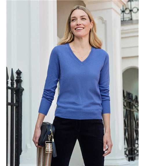 Kaschmirpullover mit V-Ausschnitt