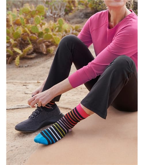 Gestreifte Knöchelsocken