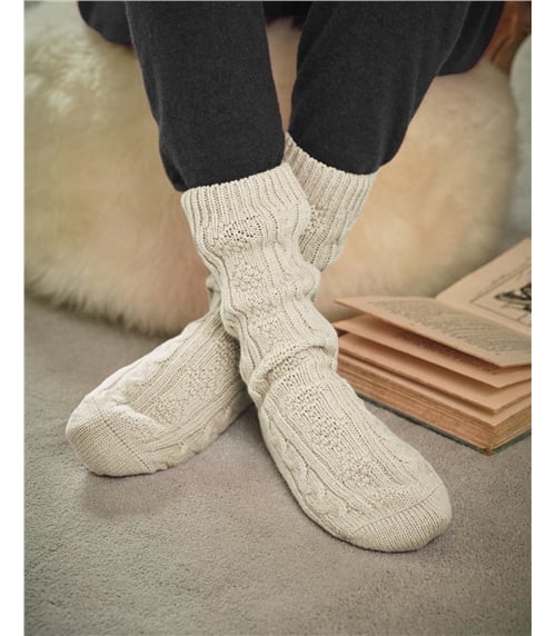 Womens Lambswool Cable Socks