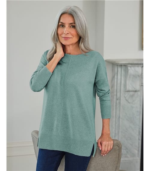 Luxurious Cashmere Boat Neck Jumper