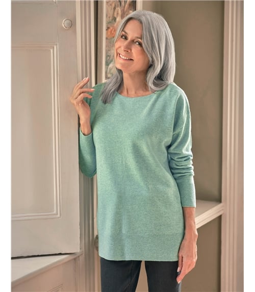 Luxurious Cashmere Boat Neck Jumper
