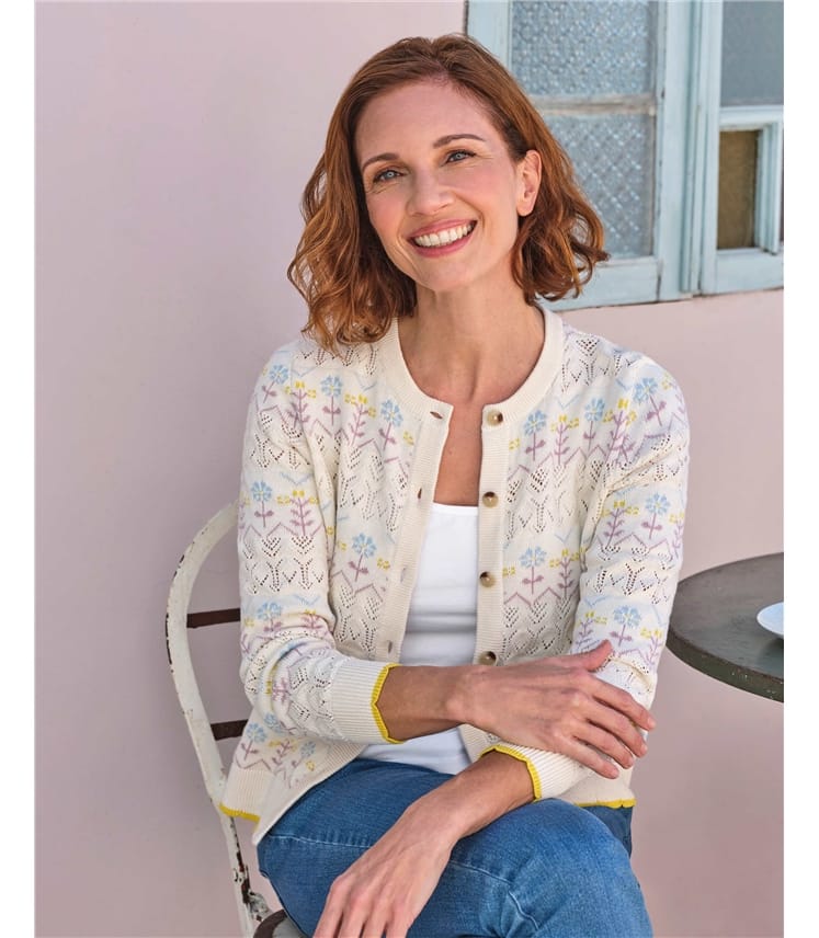 Strickjacke mit Pointelle-Blumenmuster