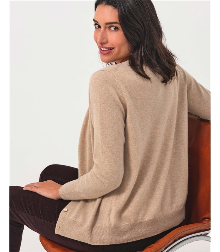 Kaschmir Strickjacke mit Rundhalsausschnitt