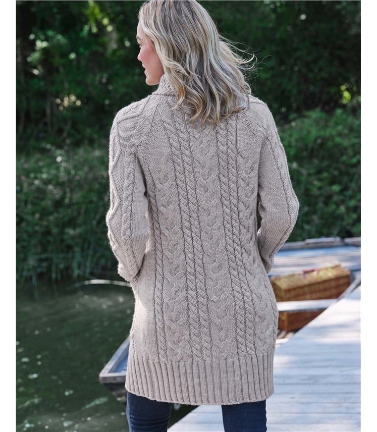 Langstrickjacke mit Aran-Zopfmuster aus reiner Wolle für Damen