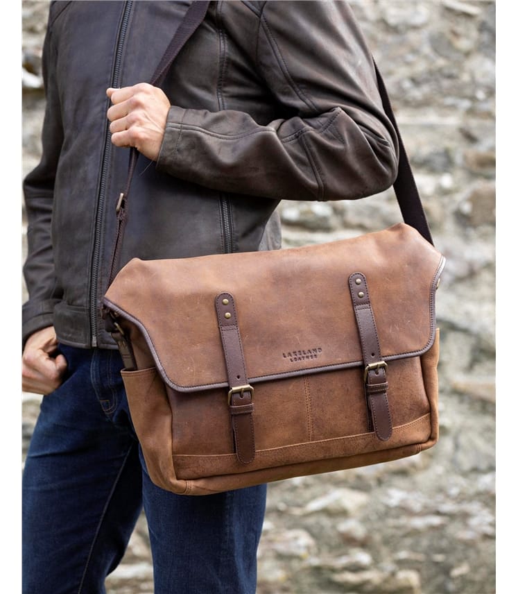 Mens leather best sale messenger bag uk