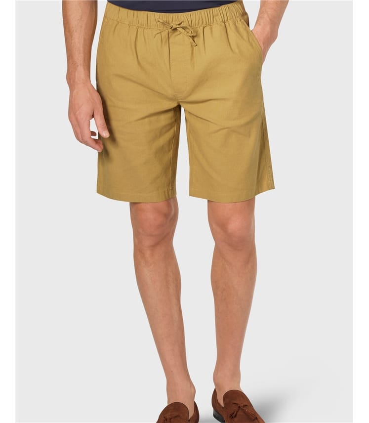 Sand | Cowdrey Stretch Relaxed Drawcord Shorts | WoolOvers UK