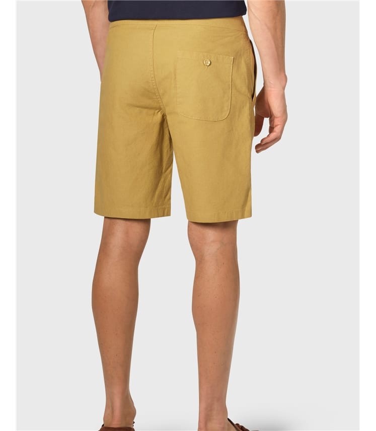 Sand | Cowdrey Stretch Relaxed Drawcord Shorts | WoolOvers UK