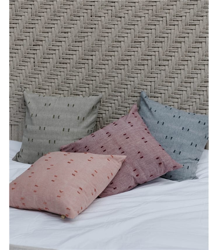 Tuft Cushion