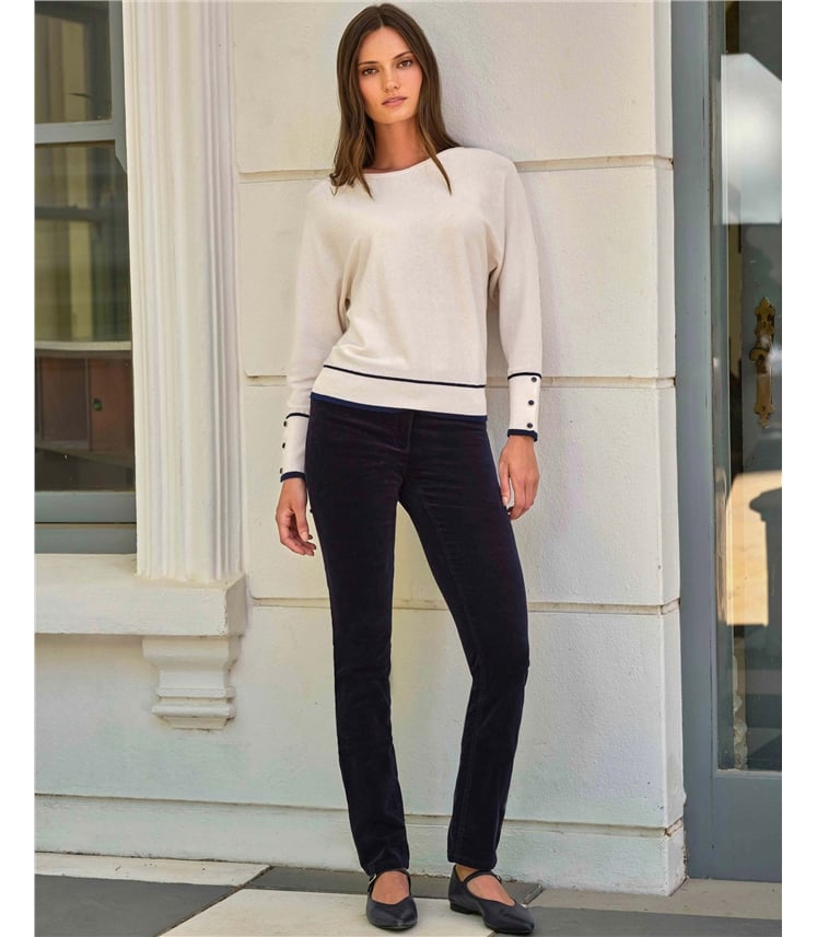 Röhrenjeans aus Samt