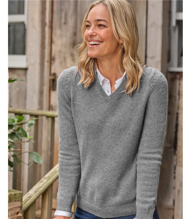 Womens Lambswool V Neck Jumper