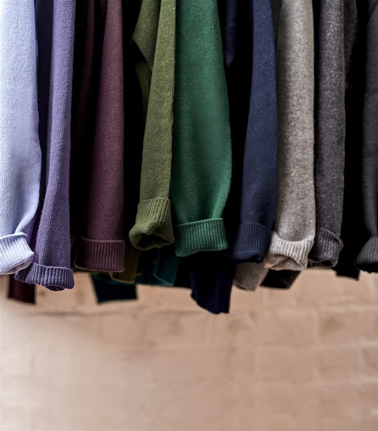 mens lambswool v neck sweaters