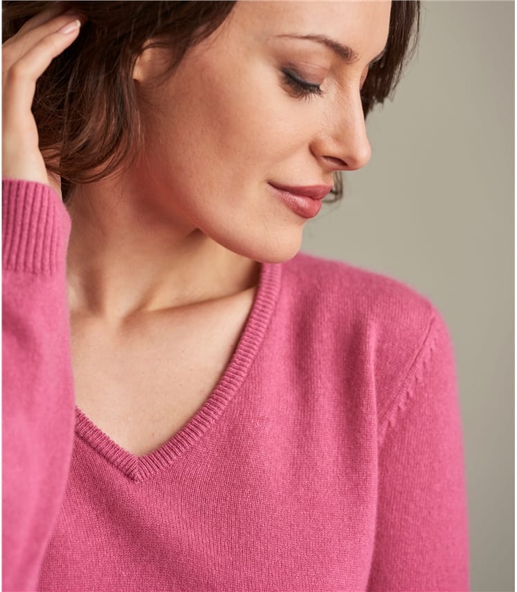 Peony Pink Womens Pure Cashmere V Neck Jumper Woolovers Au